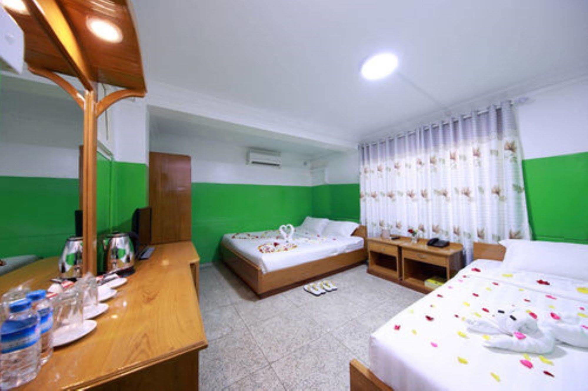 Hotel Venus Mandalay Eksteriør bilde
