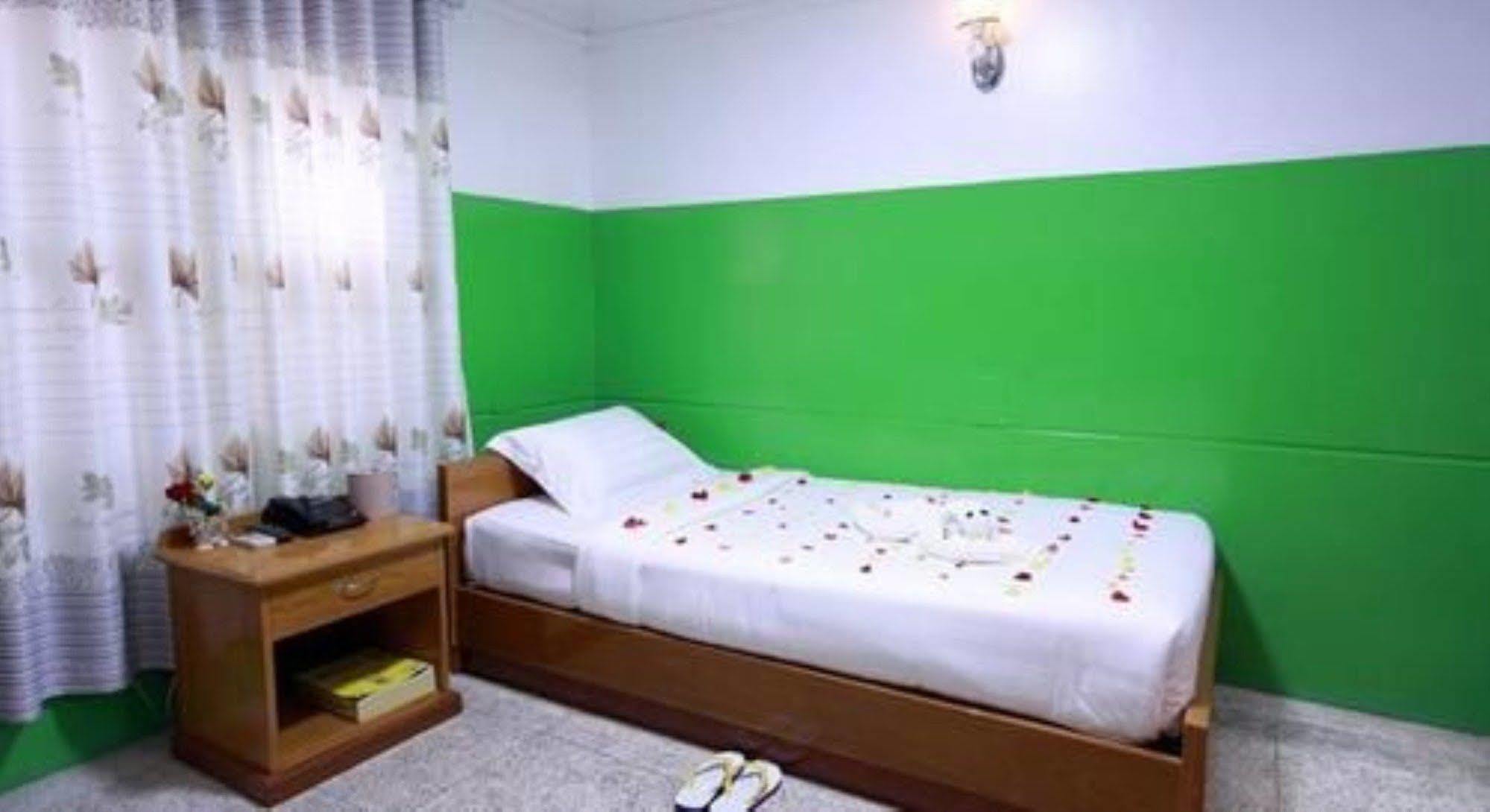 Hotel Venus Mandalay Eksteriør bilde